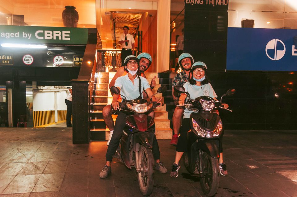 Ho Chi Minh: Private City Tour and Dinner Cruise with Buffet - Cyclo City Tour: What the Main Streets Look Like After Dark