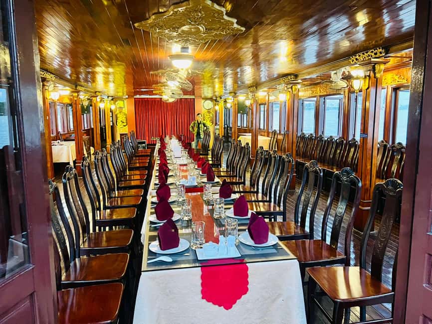 Ho Chi Minh: Saigon River Dinner Cruise with Live Music - Set Menu vs Buffet: What the Dinner Actually Covers