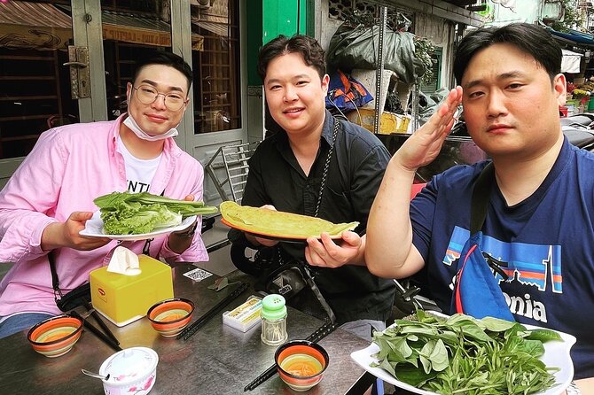 Ho Chi Minh/Saigon Zero Tourist Food Tour - Drinks, Photos, and the Little Extras That Save Your Night