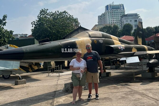 Ho Chi Minh Shore Excursion: Wonderful City Tour with Local Guide - Cholon Chinatown in District 5: Phố Tau Sai Gon
