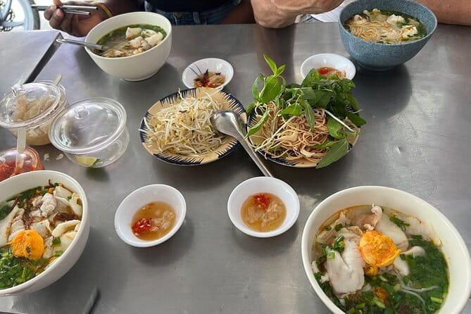 Ho Chi Minh Street Food & City Sights with Local Female Guide - Street Food First, City Sights Second (The Rhythm That Works)