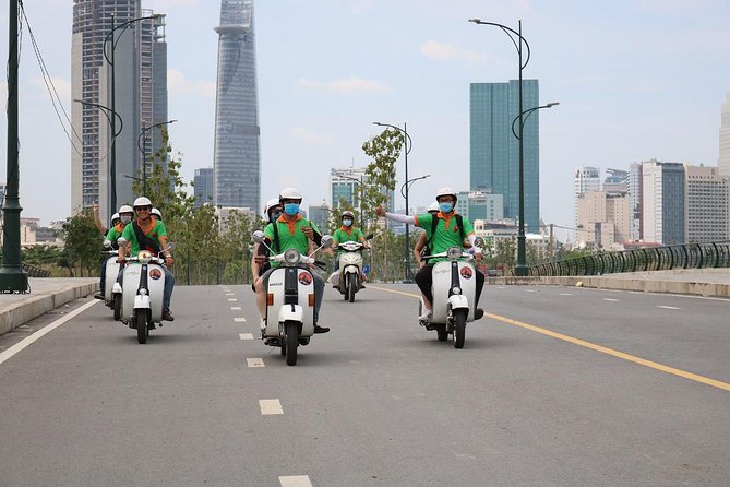 Ho Chi Minh Vespa City Tour 4,5 hours - Entering Saigon by Vintage Vespa, not by bus