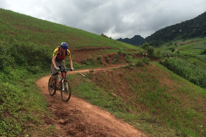 Hoa Binh Electric Mountain Bike Tour from Hanoi - Views without the crowd fight: why this route is good for photos