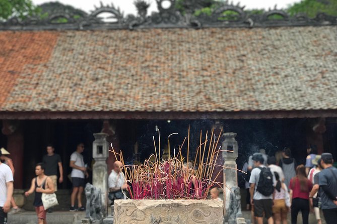 Hoa Lu - Mua Cave - Tam Coc/Trang An - DELUXE Small Group Tour - Mua Cave and the 500 Steps: The Day’s Physical Moment