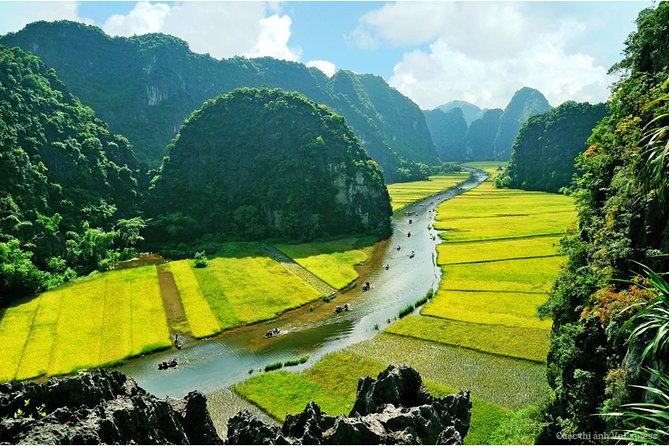 HOA LU -TRANG AN -MUA CAVE Full Day Including Boat Entrance Fees and Lunch - Getting There From Hanoi: Door-to-Door Pickup, Timing, and Comfort