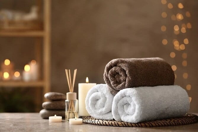 Hoang Spa Nourishing Shampoo & Head Shoulders Face Massage - Head, Shoulders, and Face Massage: Why This Combo Works