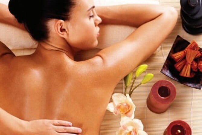 Hoang's Spa Relaxing Hot Stone Massage - What happens during the massage, step by step