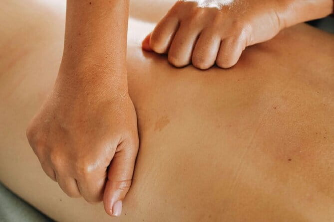 Hoang's Spa Relaxing Hot Stone Massage - Choosing 60, 75, 90, or 120 minutes without wasting time