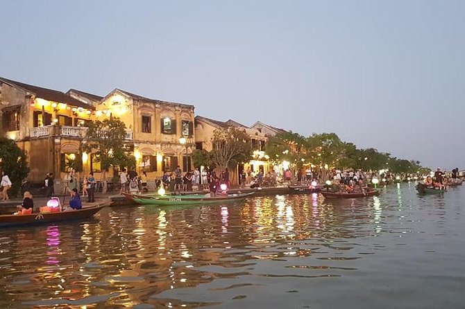 Hoi An Ancient City -Sampan Boat Ride- Night Market- Lanterns - Hoai River sampan ride: scenery you feel, but not total solitude