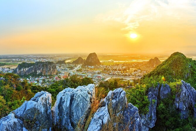 Hoi An Ancient town -Marble Mountains Tours FROM DANANG(15H30-21H - Marble Mountains: Caves, Pagodas, and the Stair-Test