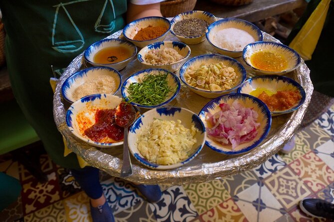 Hoi An at Sunset: Authentic Local Street Food Tour - How the Tour Finds the “You’d Never Look There” Stops