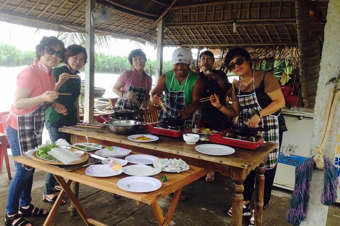 Hoi An Basket Boat Tour & cooking class(local market, boating, fishing crab...) - Key things I think you’ll remember