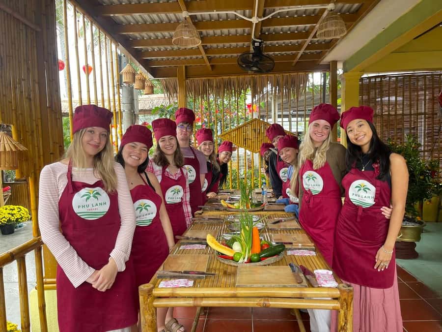 Hoi An: Basket Boat with Lantern-Making & Cooking Class Tour - Cam Thanh Coconut Village and the Thu Bon River Ride