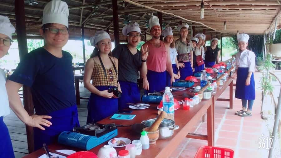 Hoi An: Bay Mau Cooking Class Only and Making Pho - Finding Bay Mau Cooking Class from the Big Dragon Bridge area