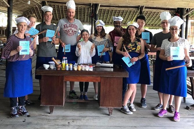 Hoi An: Bay Mau Eco Cooking Tour - Market stop: the fastest way to understand Vietnamese flavors
