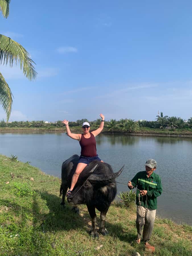 Hoi An: Bike Tour with Buffalo Riding & Lantern-Making Class - Key highlights at a glance