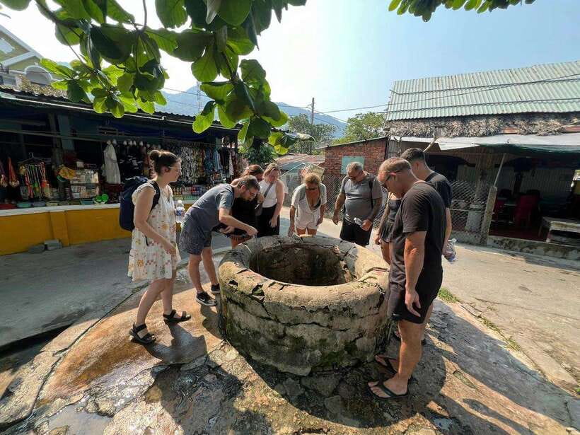 Hoi An: Cham Island and Bai Xep Day Tour with Snorkeling - Lunch and Tour Pace: How the Group Format Feels