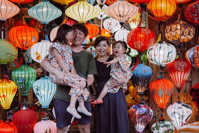 Hoi An City By Night And Release Paper Latern On Hoài river - Price and logistics: what $46 buys you