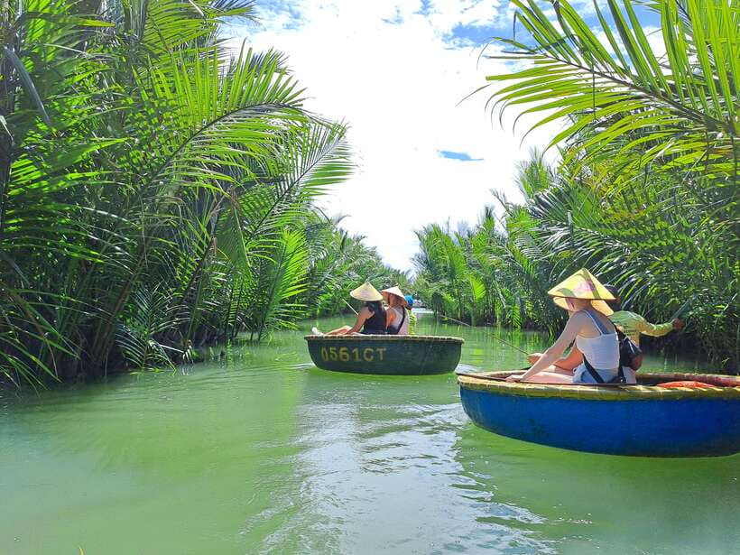 Hoi An City tour -Basket boat ride in the Coconut forest - Heading Out to the Water Coconut Palm Village (5 km from Ancient Town)