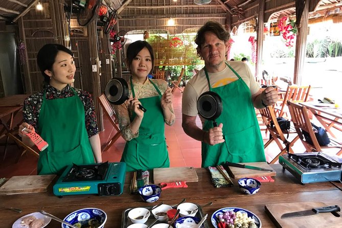 Hoi An Cooking Class And River Cruise - Lunch and dinner: what you get out of the meal