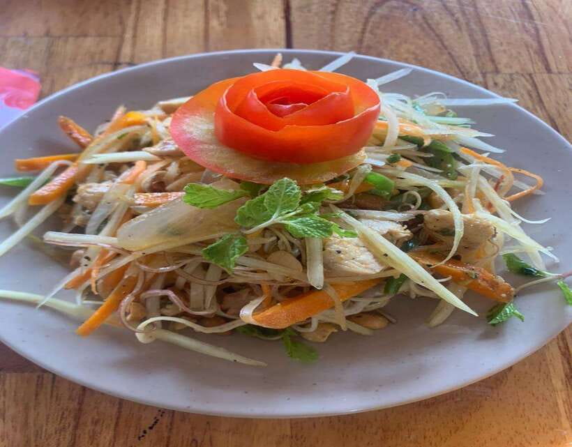 Hoi An: Cooking Class + basket boat (free transfer in Hoian) - Market stop: where Vietnamese flavors start making sense