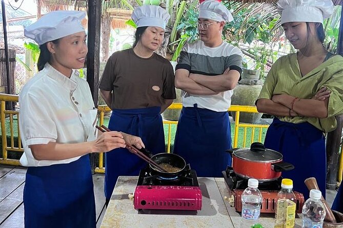 Hoi An Cooking Class with Local Chef - Vegetarian-friendly choices that don’t feel like an afterthought