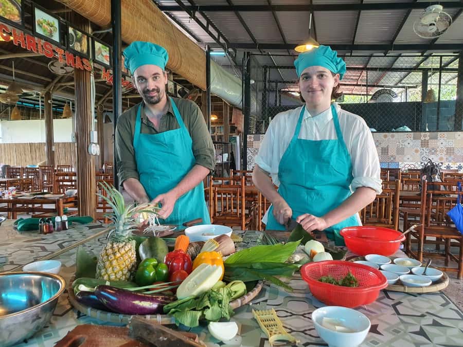 Hoi An Cooking Class With Market and Bamboo Basket Boat Tour - The Local Market Stop: Ingredients You Can Actually Name