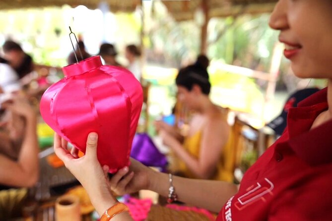 Hoi An: Cooking Class with Market, Lantern Making, Basket Boat - Stop 1 in Hoi An: The Market Tour That Teaches You What to Buy