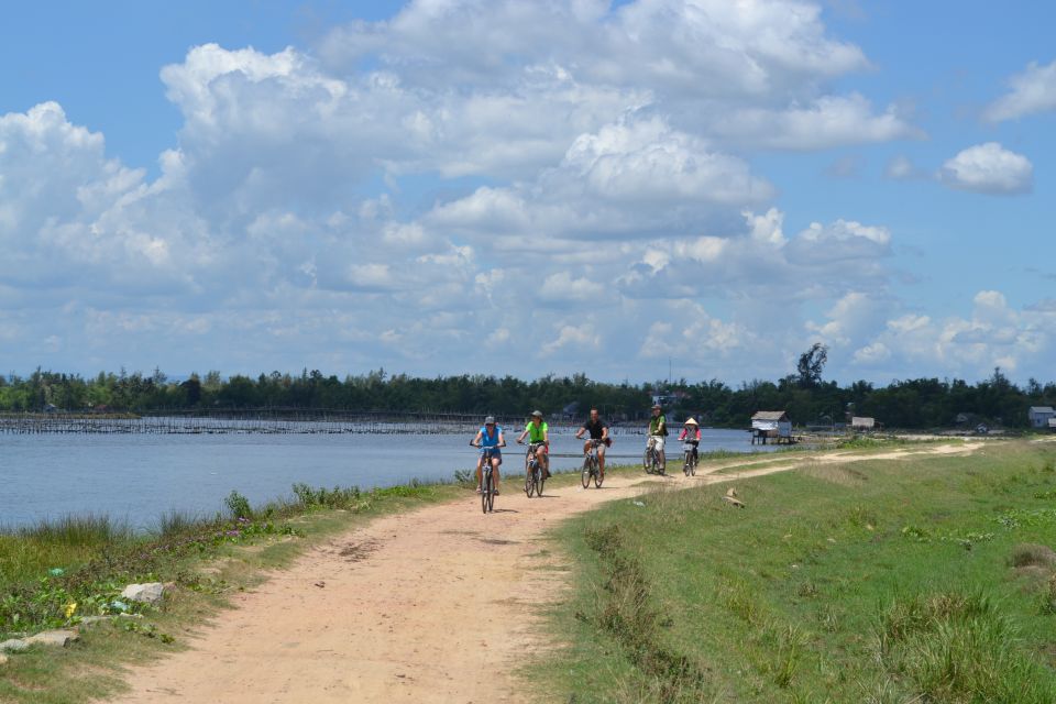 Hoi An Countryside Bicycle Tour : 25 Km Real Vietnam - Boat-building yards and basket boats you can actually test