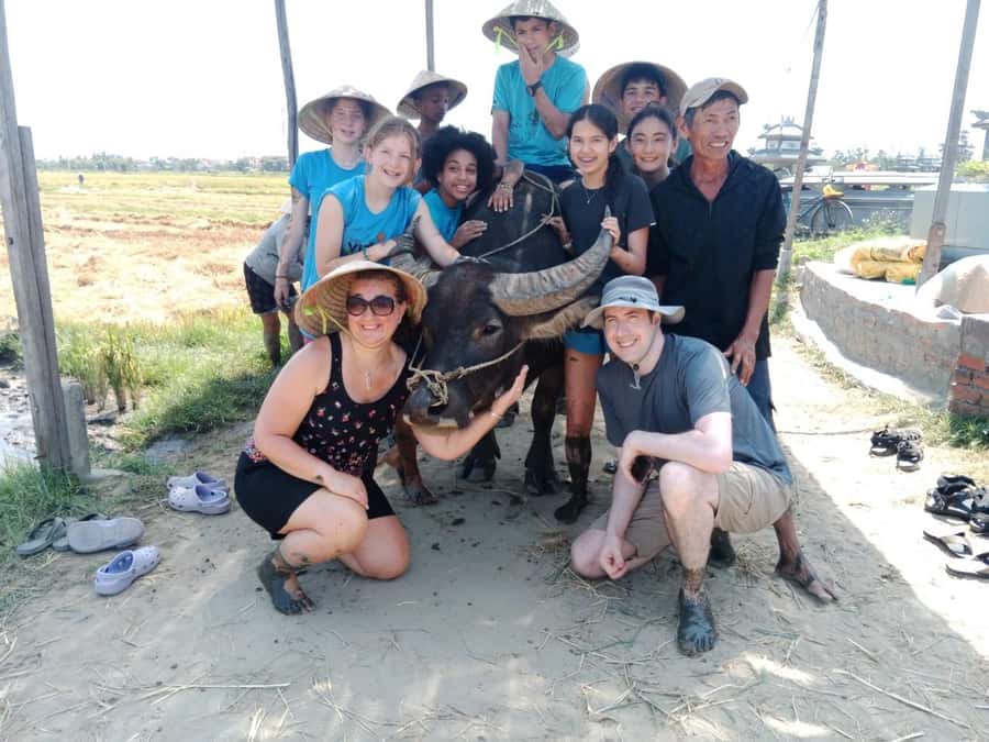 Hoi An: Countryside by Cycling, Buffalo Riding & Do Farming - A Half-Day Hoi An Countryside Loop on Bike, Buffalo, and Bamboo Boats