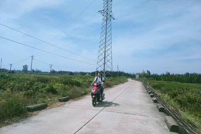 Hoi An Countryside Discovery Tour By Motorbike - Local food - Mat weaving and rice paper making: crafts you can actually participate in