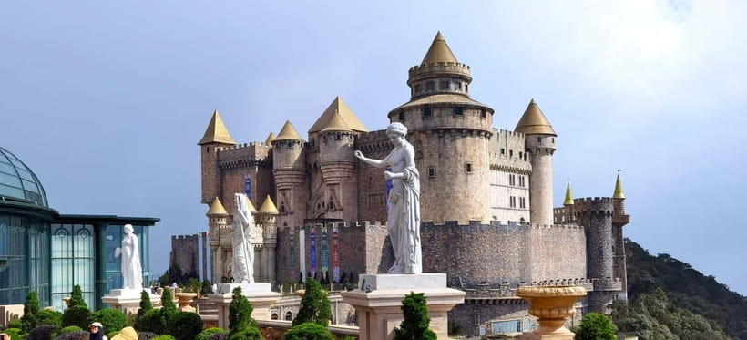 Hoi An/Da Nang: Ba Na Hills & Golden Bridge Tour with Dinner - Dinner and the ride back: where the day ends