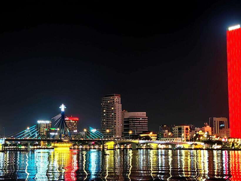 Hoi An/Da Nang: Da Nang Food Tour & Cruise Trip on Han River - What to bring and wear so the night stays comfortable