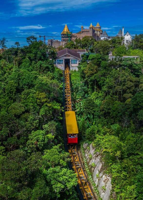 Hoi An/Da Nang: Golden Bridge and Ba Na Hill Tour - Getting Back Down: Cable Car Departure and Evening Return