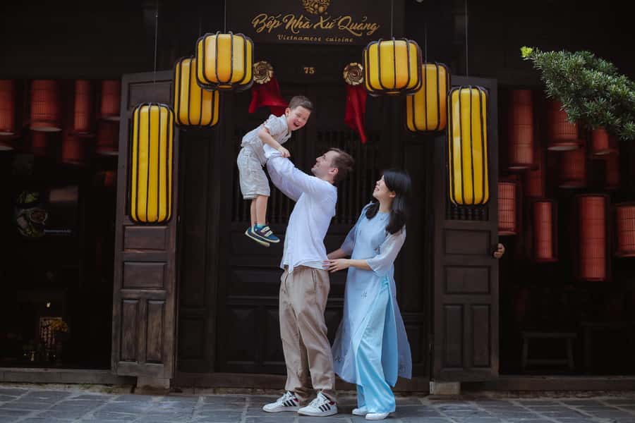 Hoi An/Da Nang: Private Photoshoot & Guided Walking Tour - Price and value: what $34 gets you in real terms