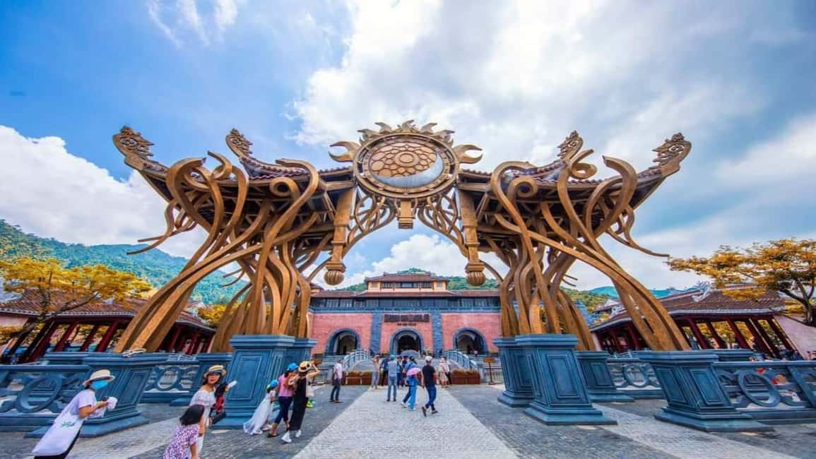 Hoi An/DaNang : Marble Mountain & Golden Hand Bridge tour - Lava Train and Sun Kingdom: using the park like a pro
