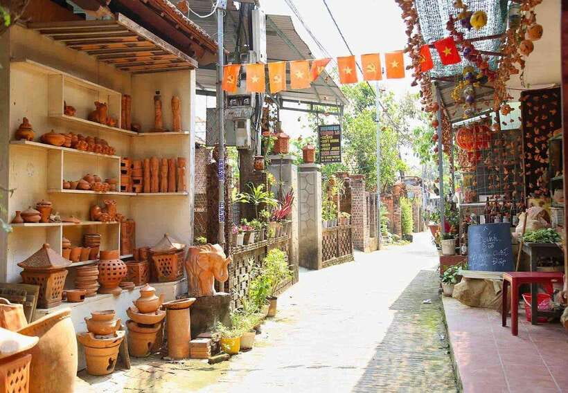Hoi An: Experience Pottery Making With Local Craftsmen - Timing reality check: 20 minutes on the schedule, longer in practice