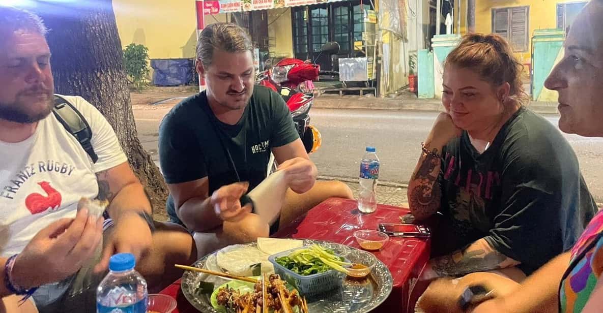 Hoi an food tour with 8 different street food tasting - Meeting at 197 Nguyễn Duy Hiệu and Getting Oriented Fast