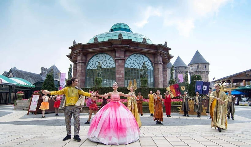Hoi An: Full-day Ba Na Hills & Amazing Golden Bridge - Tinh Tam Garden and the viewpoint circuit