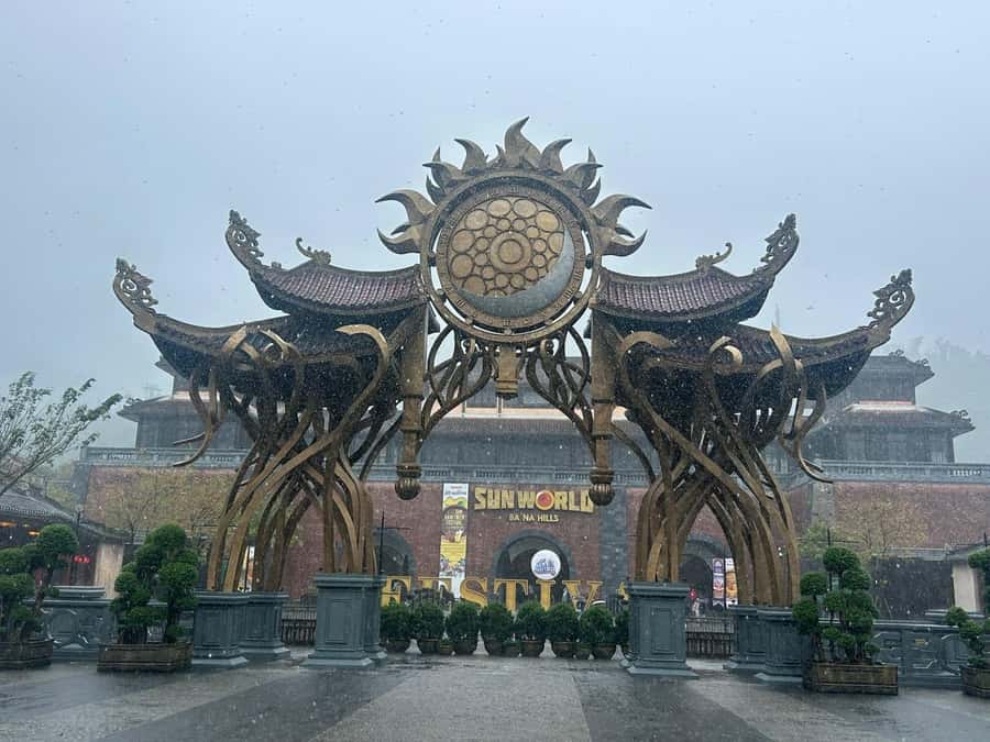 Hoi An: Golden Bridge, Lady Buddha and Marble Mountain Trip - Golden Bridge at Ba Na Hills: How to Enjoy It Without Getting Rushed