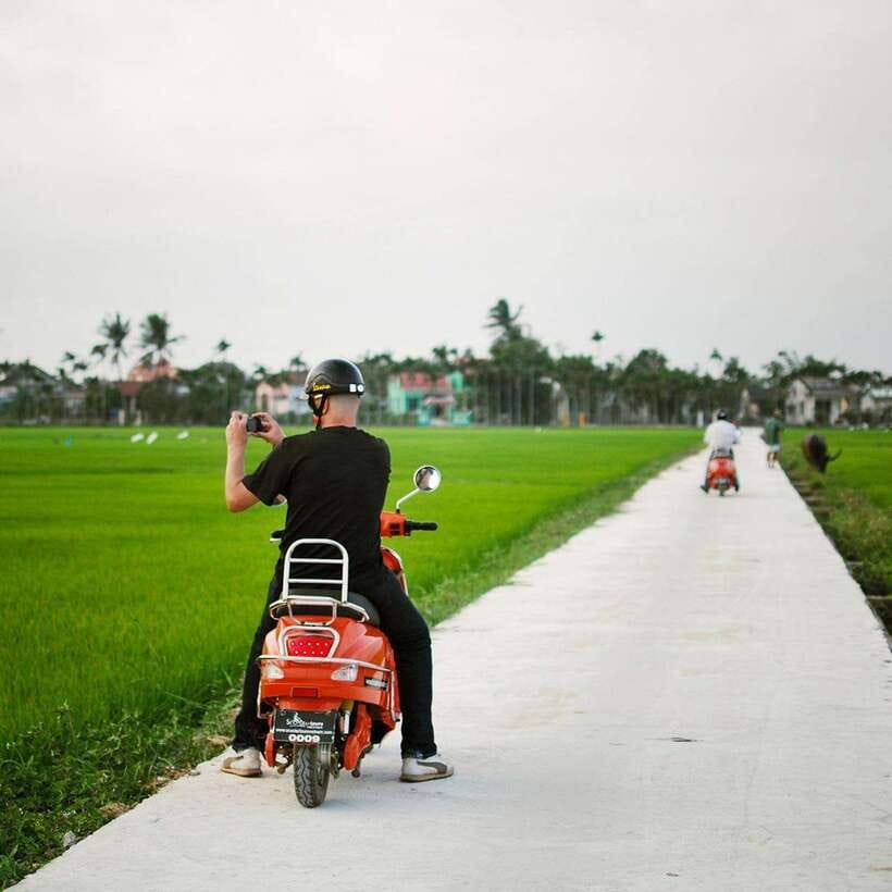 Hoi An: Half-day Electric Scooter Countryside Adventure - Cẩm Nam Village: Boat Repair, Chapel Visits, and Craft Workshop Time