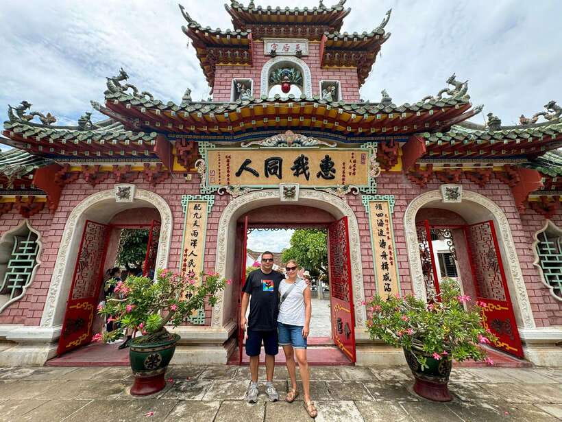 Hoi An: Half-Day Heritage Walking Tour - Traditional Art Performance Theatre and the folk museum stop