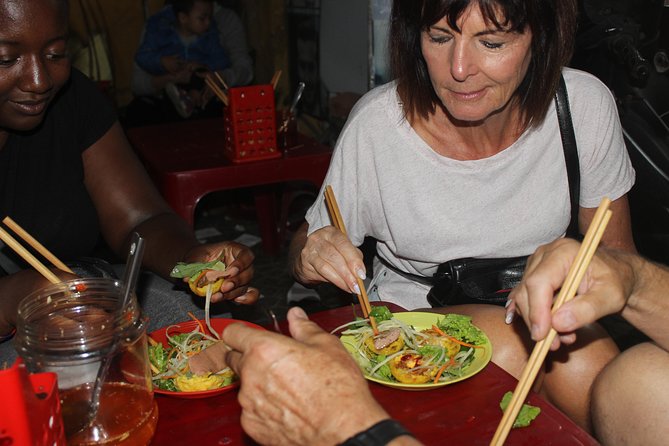 Hoi An Half-Day Street Food Guided Tour - HFE - Small-group size: why max 10 people changes the experience