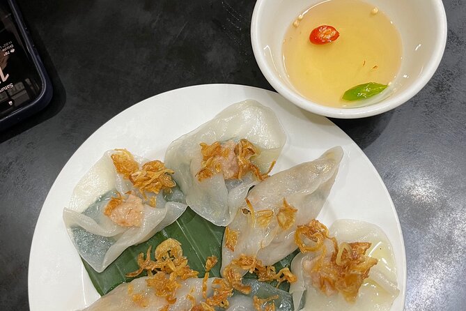 Hoi An hidden food adventure - Eating in family-run stalls and multi-generation kitchens