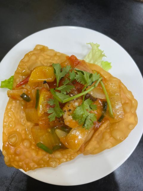 Hoi An hiden food adventure - What to bring (so your night stays fun)