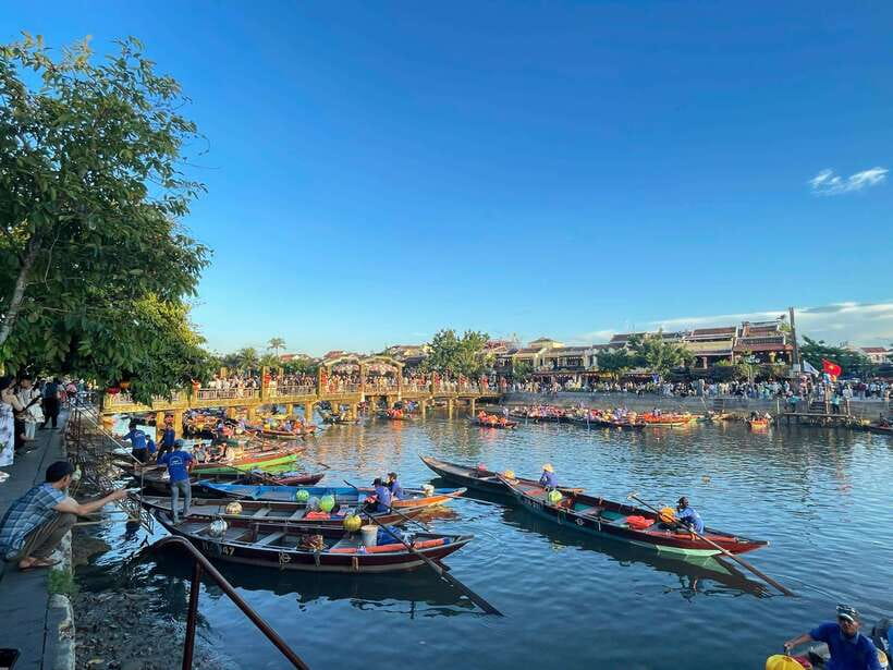 Hoi An: Hoai River Boat Ride with Flower Lantern Release - Where This Fits Best in Your Evening (and Peak-Time Reality)