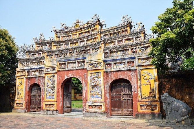 Hoi An: Imperial Hue And Hai Van Pass Full-day Tour - Khai Dinh Royal Tomb: Short Visit, Distinct Design