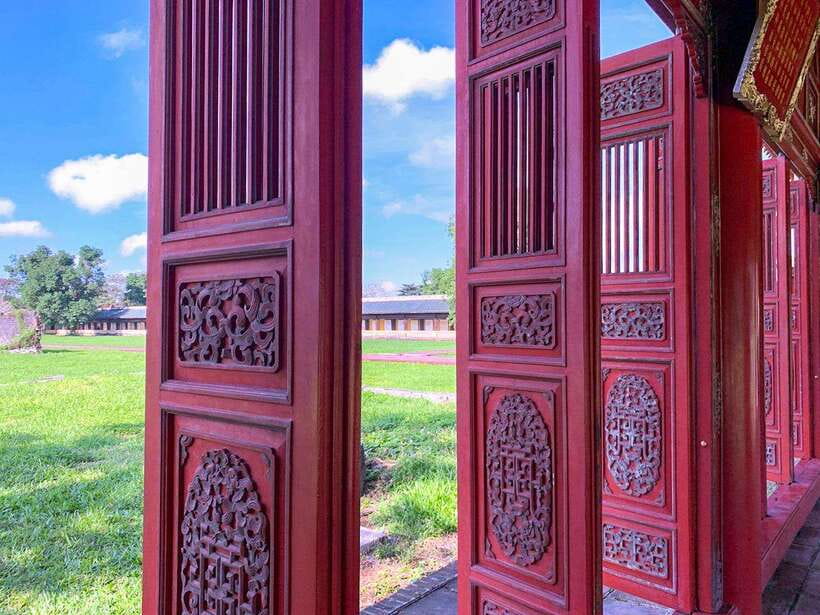 Hoi An: Imperial Hue And Scenic Hai Van Pass Discovery Tour - From Hoi An to Hue: a long ride with big payoff