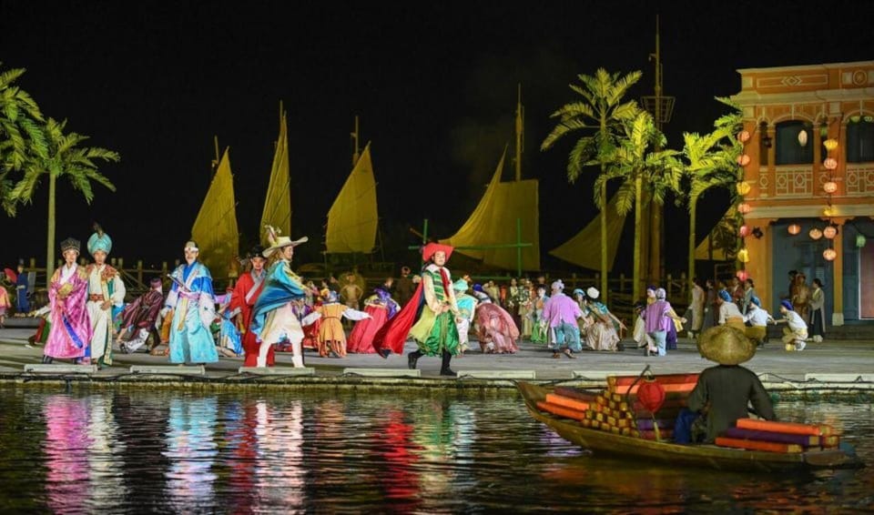 Hoi An Impression Show - Hoi An History - Seating and language: the tip that can make or break your night
