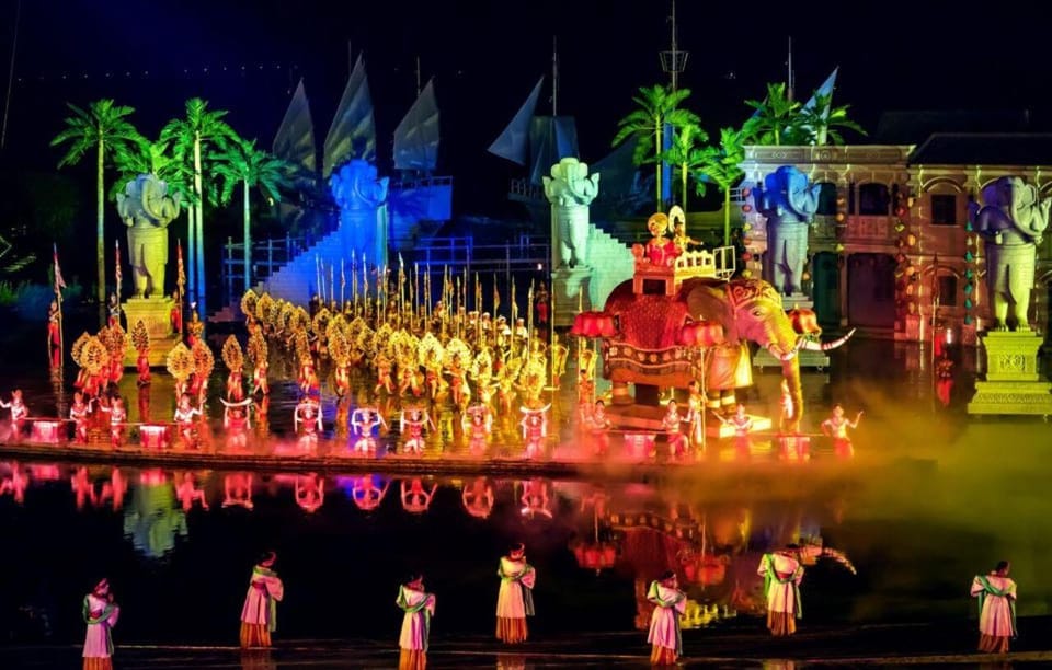 Hoi An Impression Show - Hoi An History - Where the evening actually starts: meeting point and what to bring